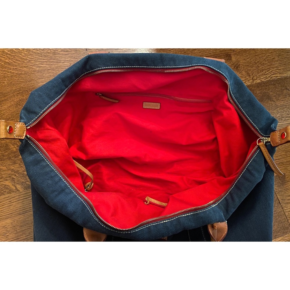 Dooney & Bourke Large Blue Duffel Bag - Picture 3 of 7